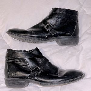B.O.C. Born Concept Ankle Boots with Cross Strap Women’s Size 7.5M Black